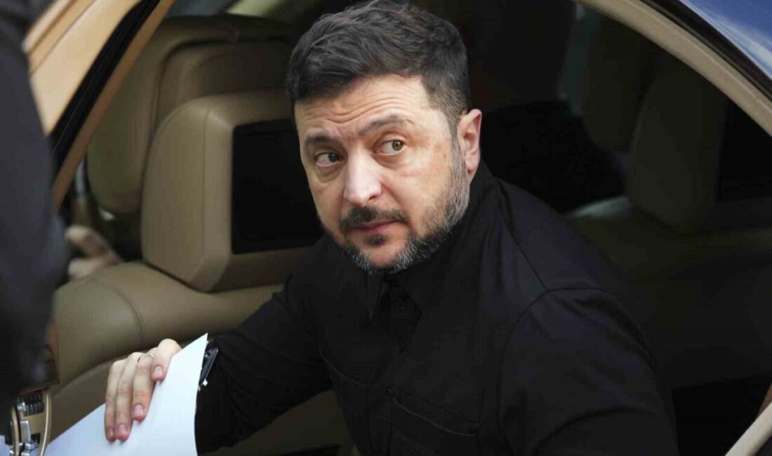 Ukrayna Devlet Başkanı Vladimir Zelenskiy, Rusya, Ukrayna ve ABD’den heyetlerin