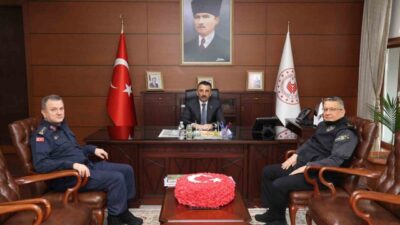 Zonguldak Valisi Osman Hacıbektaşoğlu başkanlığında gerçekleştirilen asayiş ve güvenlik toplantısında,