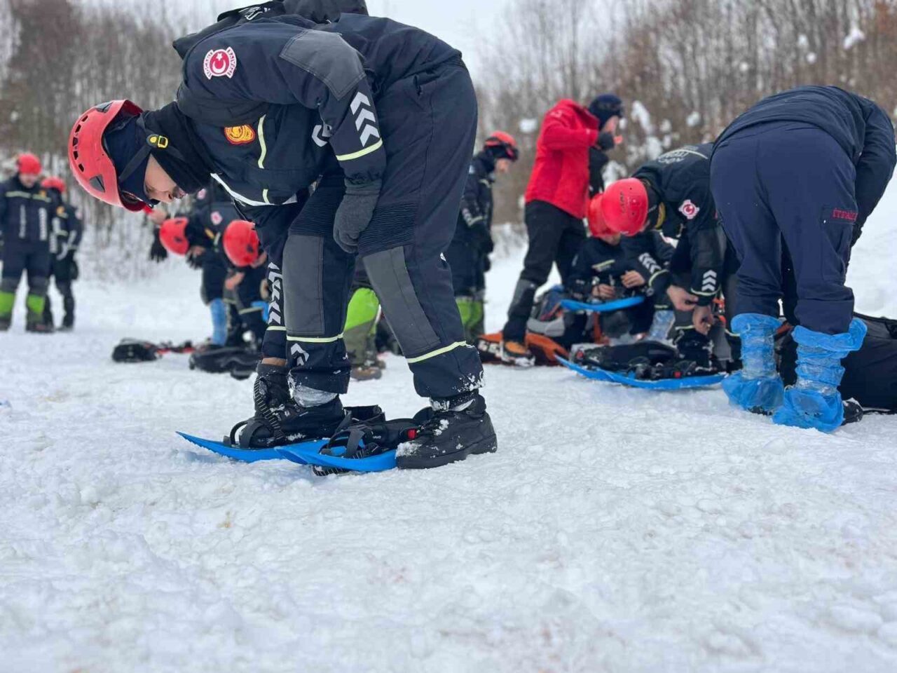 Kocaeli Büyükşehir Belediyesi İtfaiye Dairesi Başkanlığı’na bağlı arama kurtarma ekibi,