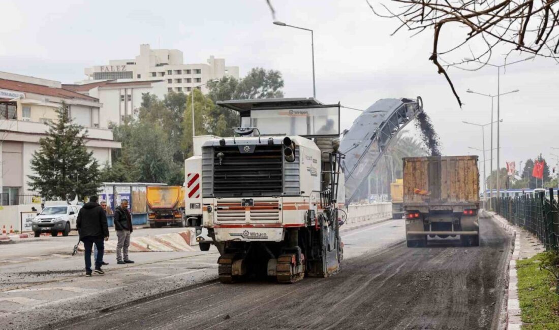 Antalya Büyükşehir Belediyesi, kent içi trafiğinde büyük öneme sahip 100.