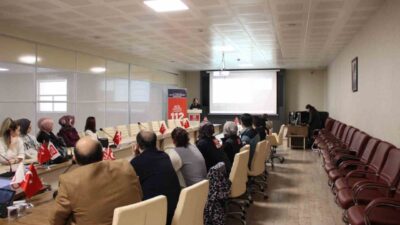 DÜZCE (İHA) – 112 Acil Çağrı Merkezi Müdürü Gönül Günaydın