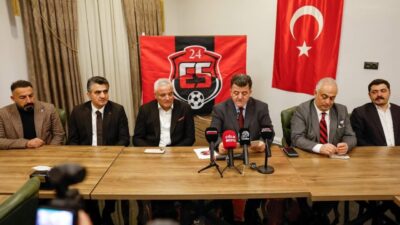 24Erzincanspor yönetimi, düzenlenen iftar programında basın mensuplarıyla bir araya gelerek