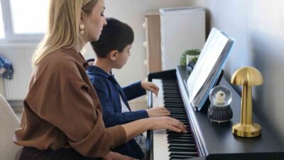 Mardin’in Merkez Artuklu ilçesinde yaşayan 8 yaşındaki Muhammet Emir Çelik,