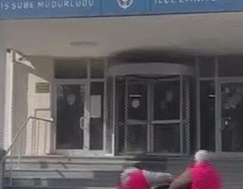 Kayseri’de polis ekipleri tarafından yapılan çalışmalarda hakkında 33 yıl 1