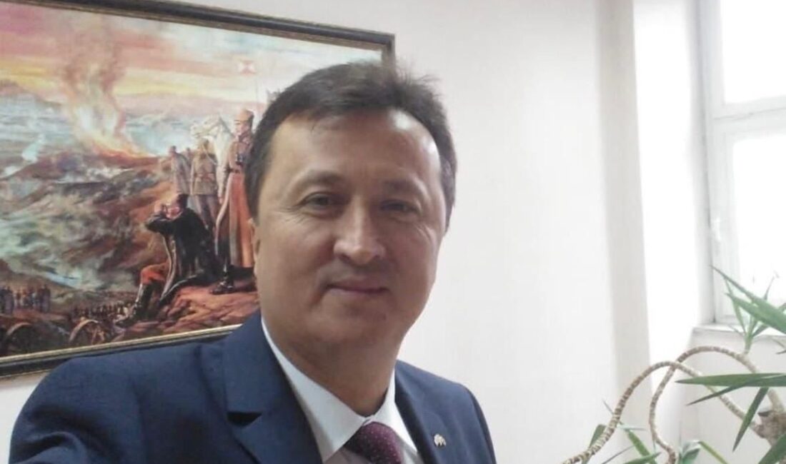 Bartın’da 4 gün sonra emekliye ayrılacağı için arkadaşları ile vedalaştığı