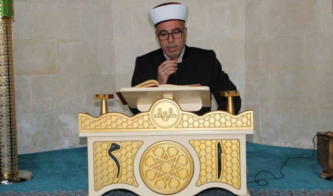 Diyarbakır Ulu Cami’de Ramazan ayında karşılıklı Kur’an-ı Kerim okunması olarak