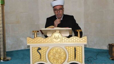 Diyarbakır Ulu Cami’de Ramazan ayında karşılıklı Kur’an-ı Kerim okunması olarak