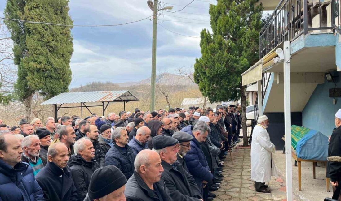 İstanbul’da yaşayan ve bir gün arayla hayatlarını kaybeden yaşlı çift,