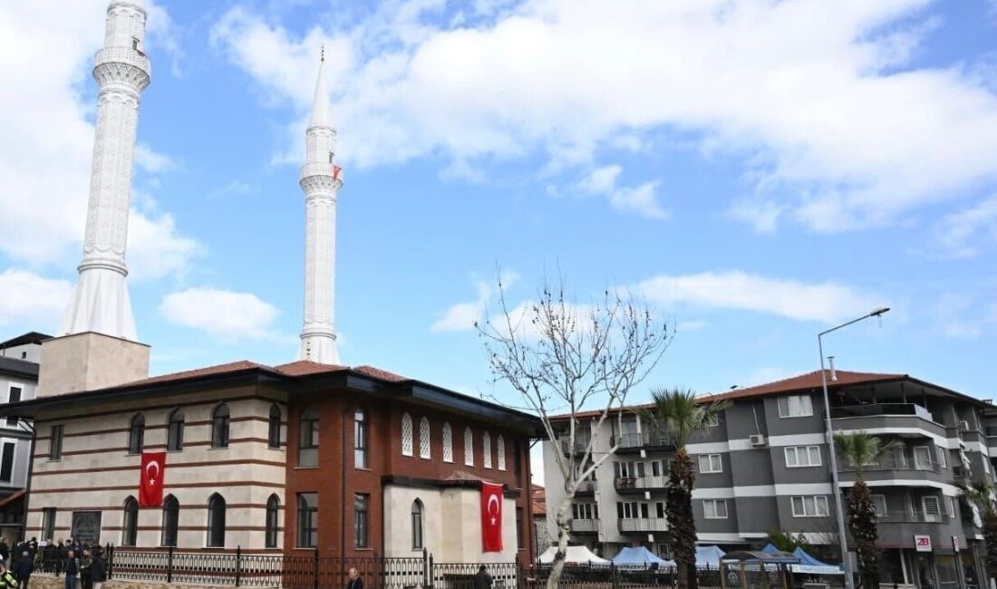 DENİZLİ (İHA) – Denizli’de hayırseverler tarafından yaptırılan Abdülkadir Geylani Camisi,