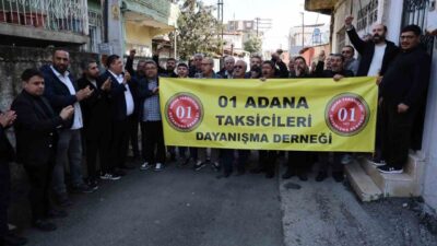 Adana’da faaliyet gösteren taksiciler, korsan taşımacılığa tepki göstermek amacıyla eylem