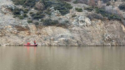 Afyonkarahisar’da atıyla arazide gezerken baraj göletine düşen 22 yaşındaki genç