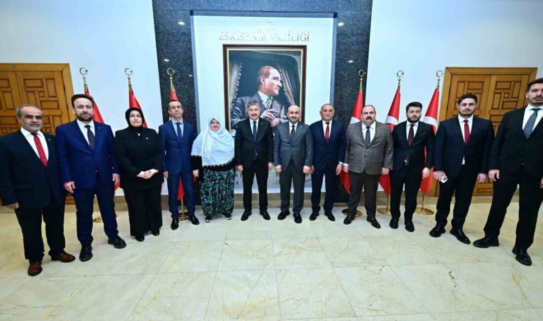 AK Parti Eskişehir Teşkilatı, Eskişehir Valisi Dr. Erdinç Yılmaz’a ziyarette