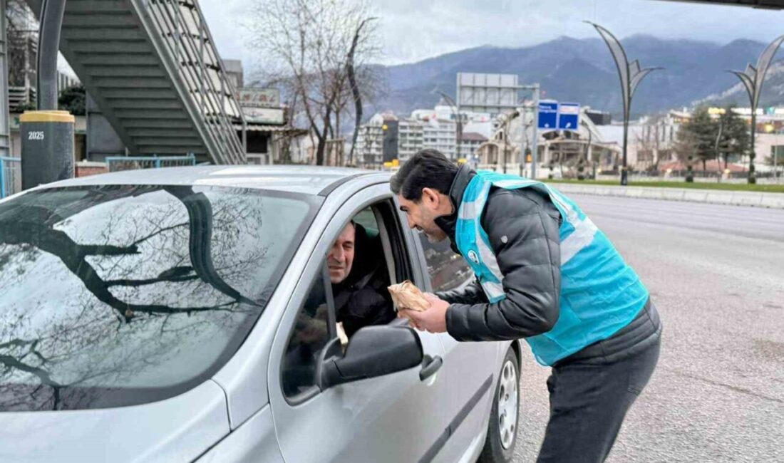 AK Parti Karabük Gençlik Kolları tarafından Ramazan ayı dolayısıyla düzenlenen