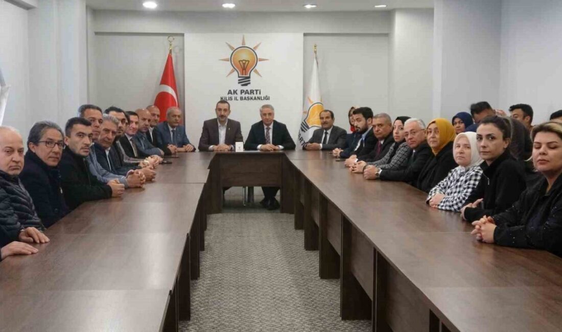 AK Parti Genel Merkez Yerel Yönetimler Başkan Yardımcısı Mücahit Yanılmaz,