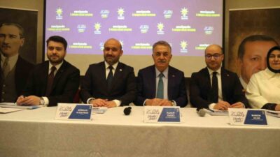 AK Parti Eskişehir İl Danışma Meclisi Toplantısı’nda konuşan İl Başkanı