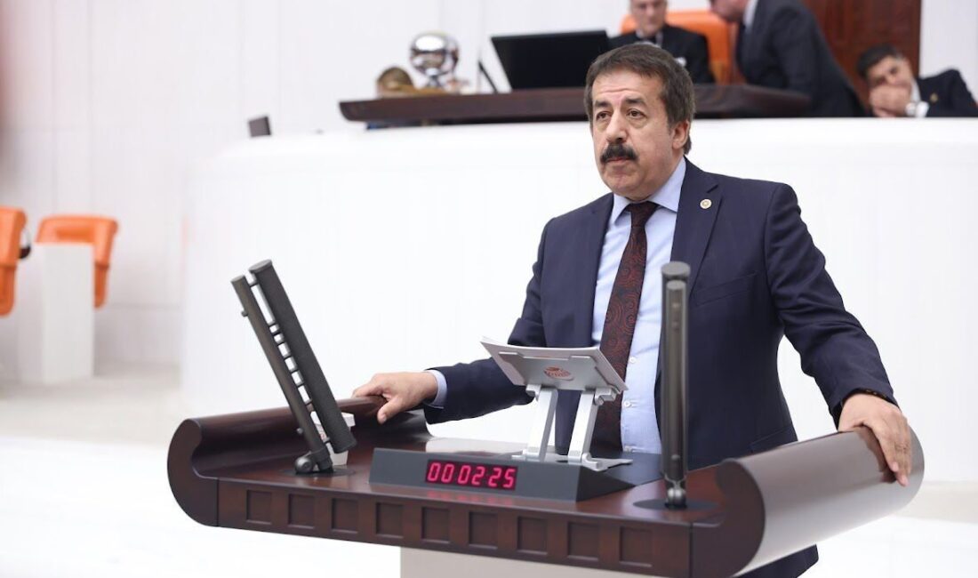 AK Parti Erzurum Milletvekili Abdurrahim Fırat, Ramazan etkinliklerinin laikliğe aykırı