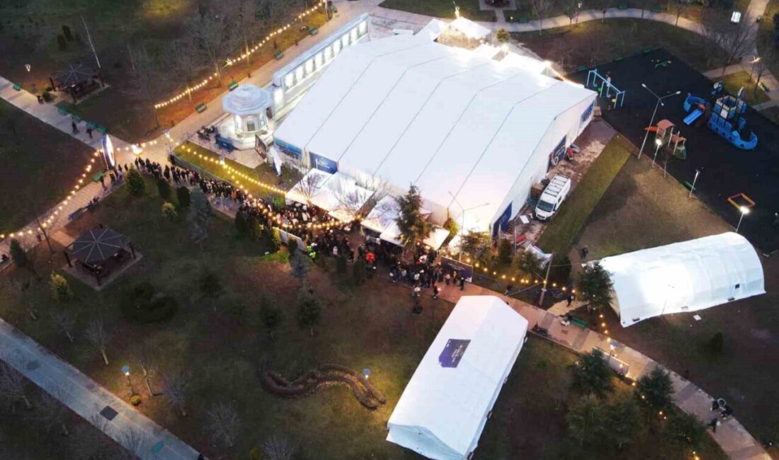 AK Parti Eskişehir İl Başkanlığı tarafından Dede Korkut Parkı’nda kurulan