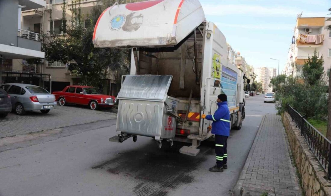 Mersin’in merkez Akdeniz ilçesinde halk sağlığını korumaya yönelik çalışmalarını sürdüren
