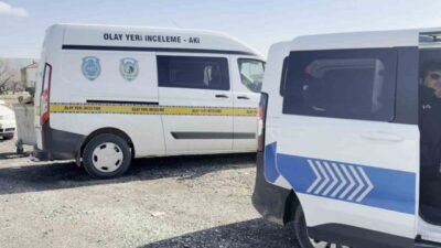 Aksaray’da inşaat halindeki müstakil evin çatısında çalıştığı sırada dengesini kaybederek