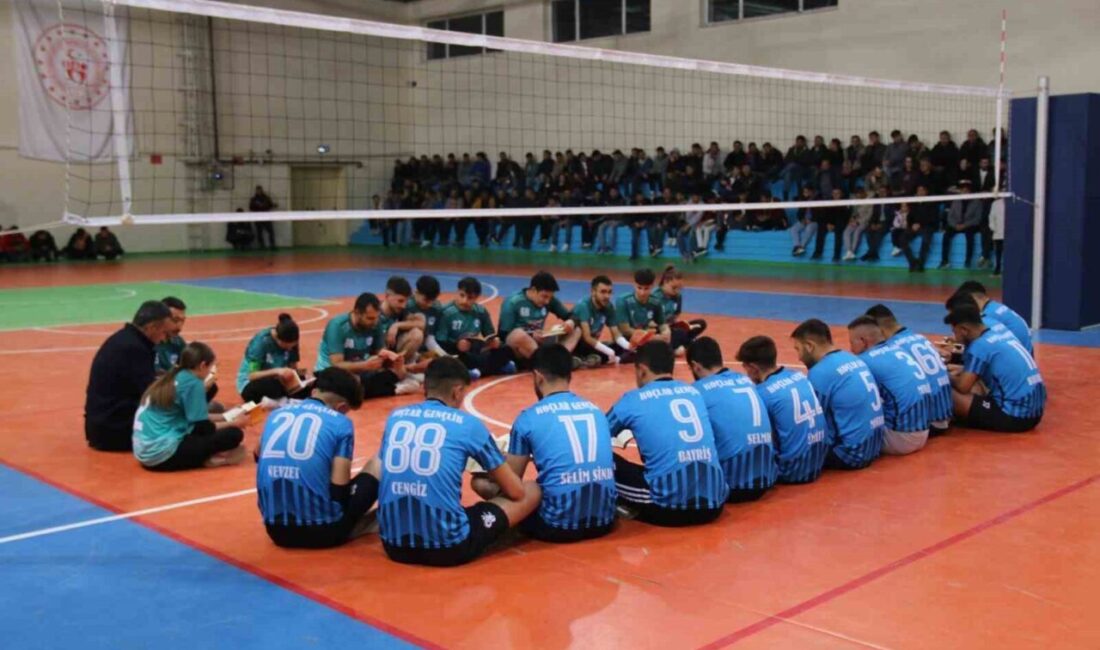 Aksaray’ın Eskil ilçesinde düzenlenen voleybol turnuvası, sportif mücadelenin yanı sıra