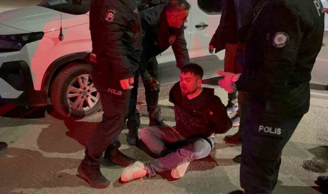 Aksaray’da 2 aracın karıştığı maddi hasarlı trafik kazasında taraflar arasında