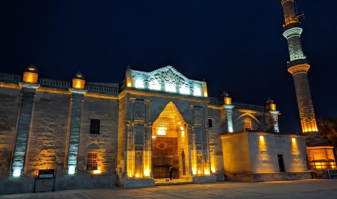 Aksaray’da Ramazan ayında hatimle teravih kılınacak camiler belirlendi. Aksaray İl