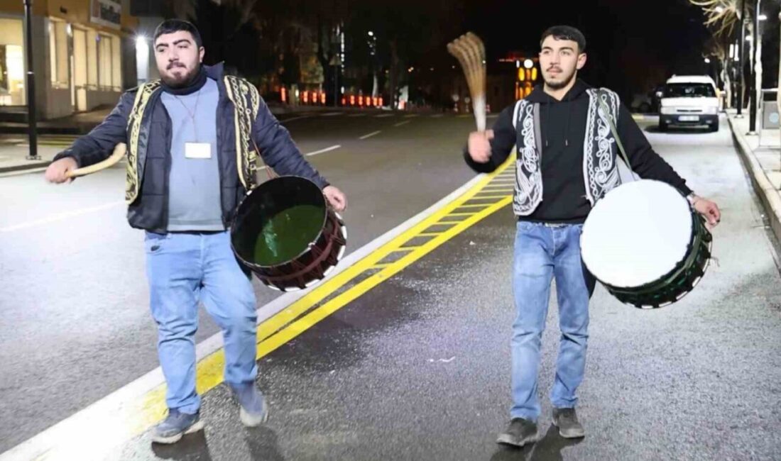 11 ayın sultanı Ramazan ayının gelmesiyle birlikte Ramazan ayının simgesi