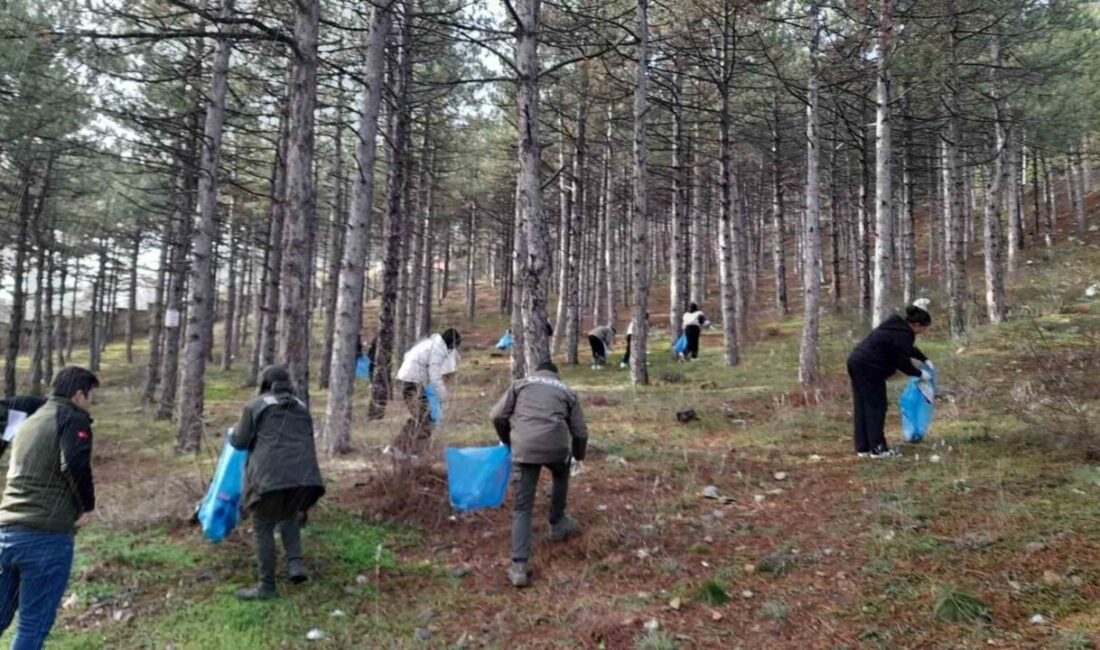 Konya’nın Akşehir ilçesinde eğitim veren Kız Anadolu İmam Hatip Lisesi
