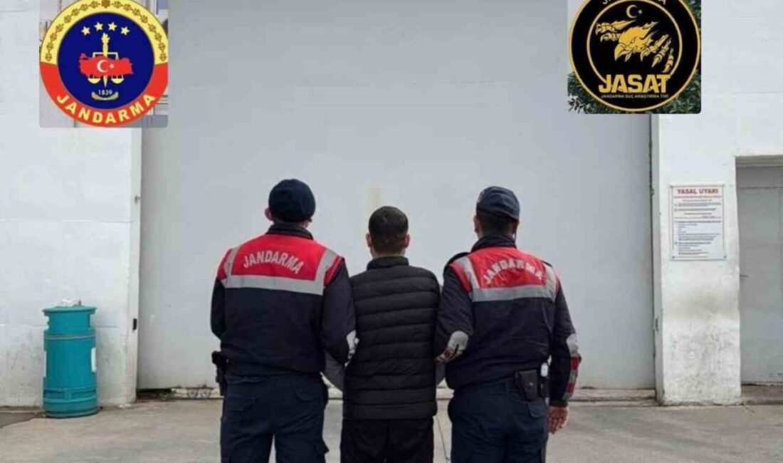 Antalya’nın Alanya ilçesinde, hakkında 20 yıl kesinleşmiş hapis cezası bulunan