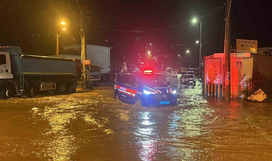 Meteoroloji 4. Bölge Müdürlüğü’nün sarı kodlu uyarısının ardından Alanya ve