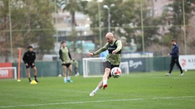 Corendon Alanyaspor, Trendyol Süper Lig’in 21. haftasında deplasmanda oynayacağı Beşiktaş