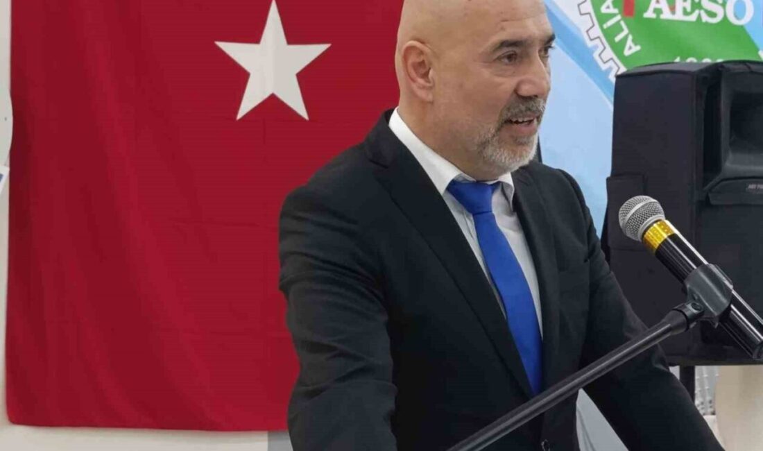 Aliağa Esnaf ve Sanatkârlar Odası’nda İsa Özbek, mevcut başkan Serdar