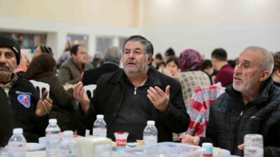 Aliağa Belediyesi tarafından geleneksel hale getirilen Ramazan Ayı Toplu İftar