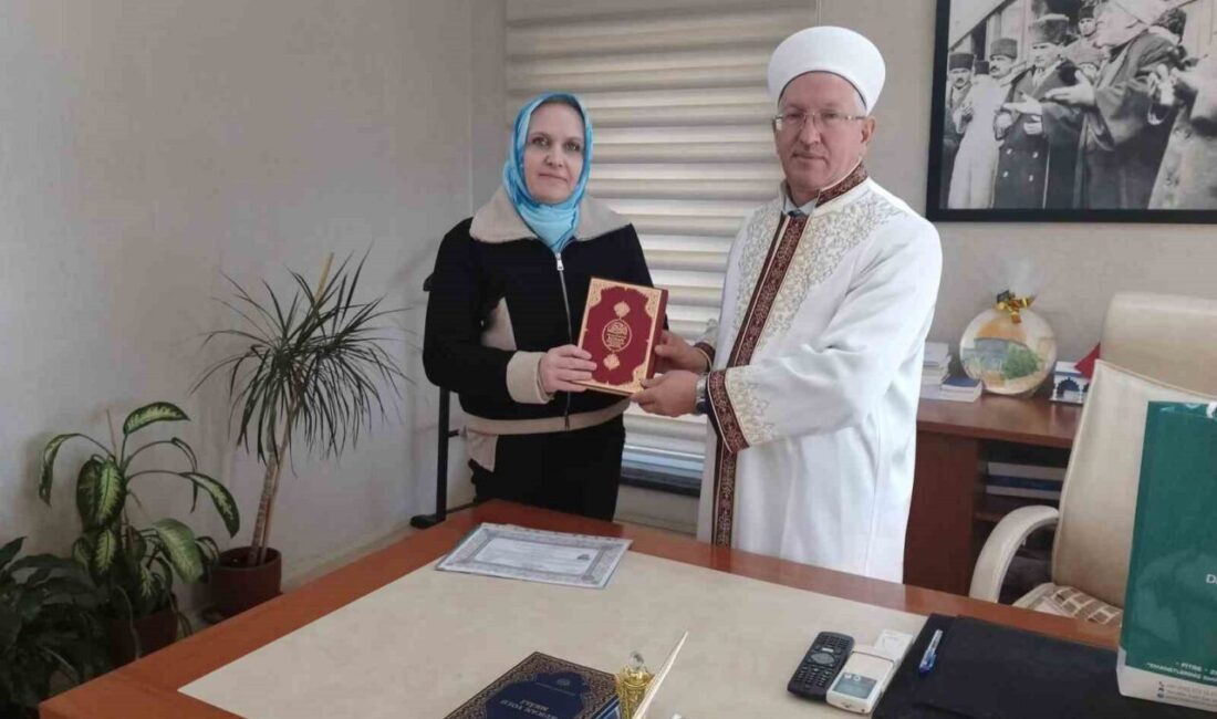 Antalya’nın Gazipaşa ilçesinde yaşayan Alman vatandaşı Kerstin Struss, İslam dinini