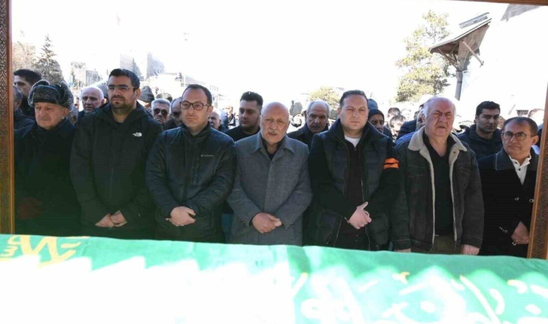 Erzurum’un sevilen isimlerinden ve Diş Hekimi Alper Eminoğlu’nun annesi Fatma