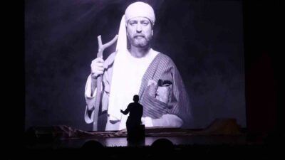 Anadolu Üniversitesi’nin tiyatro topluluğu Tiyatro Anadolu, “Aşk Neyledi Yunus” ile