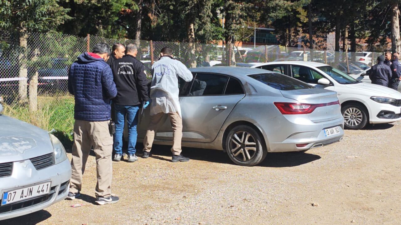 Antalya’da 32 yaşındaki hastane personeli, vardiya değişimi sonrası otomobilinin içerisinde