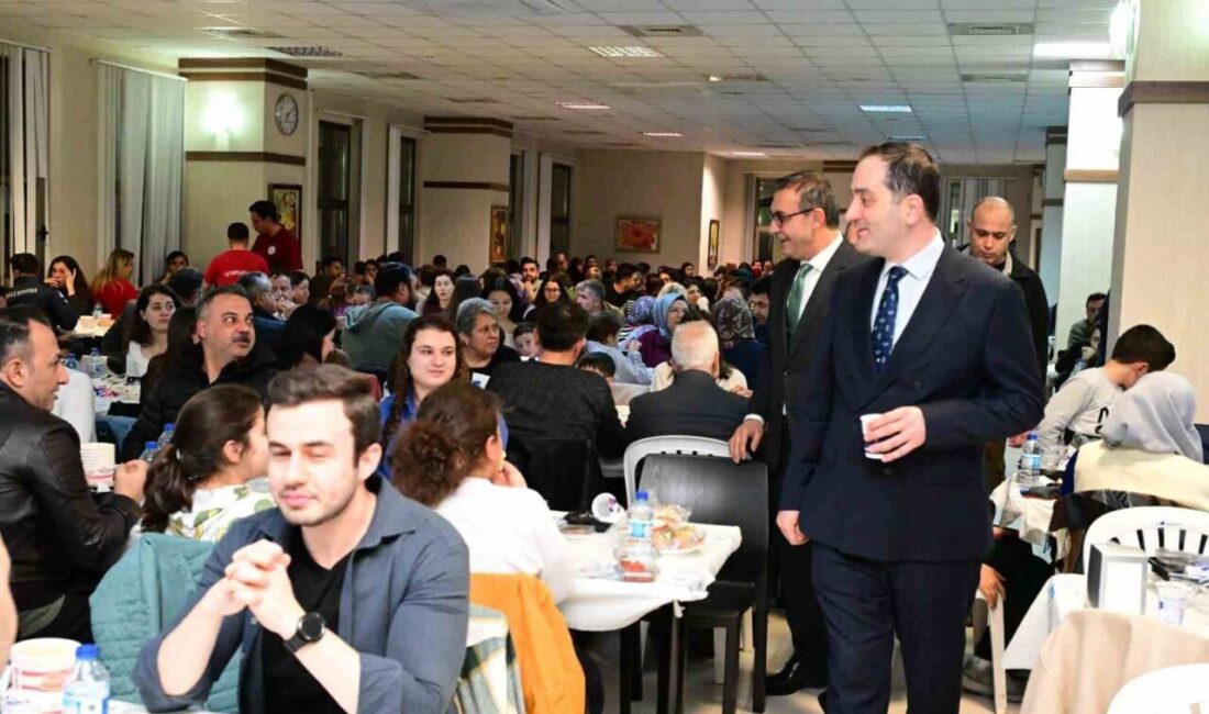 Antalya Adliyesi’nde düzenlenen iftar programı, yargı teşkilatı mensuplarını ve adliye