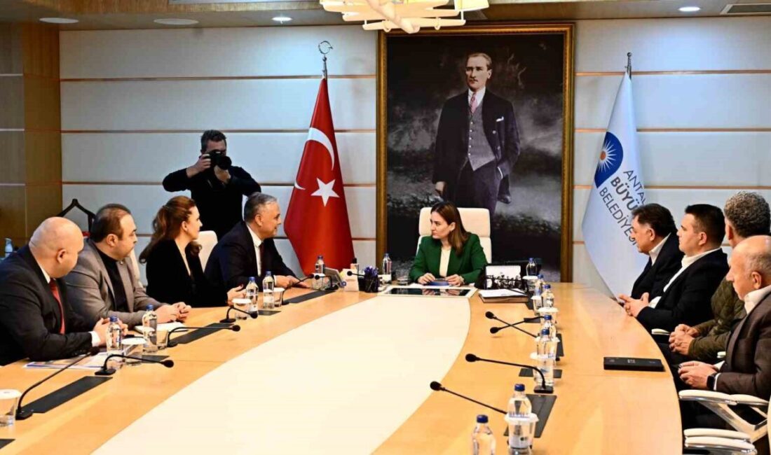 Muratpaşa’da gıda işletmelerinde hijyen ve gıda güvenliği standartlarını yükseltmek amacıyla