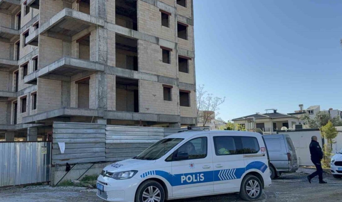 Antalya’nın Gazipaşa ilçesinde yapımı süren bir inşaatta 5’inci kattan düşen