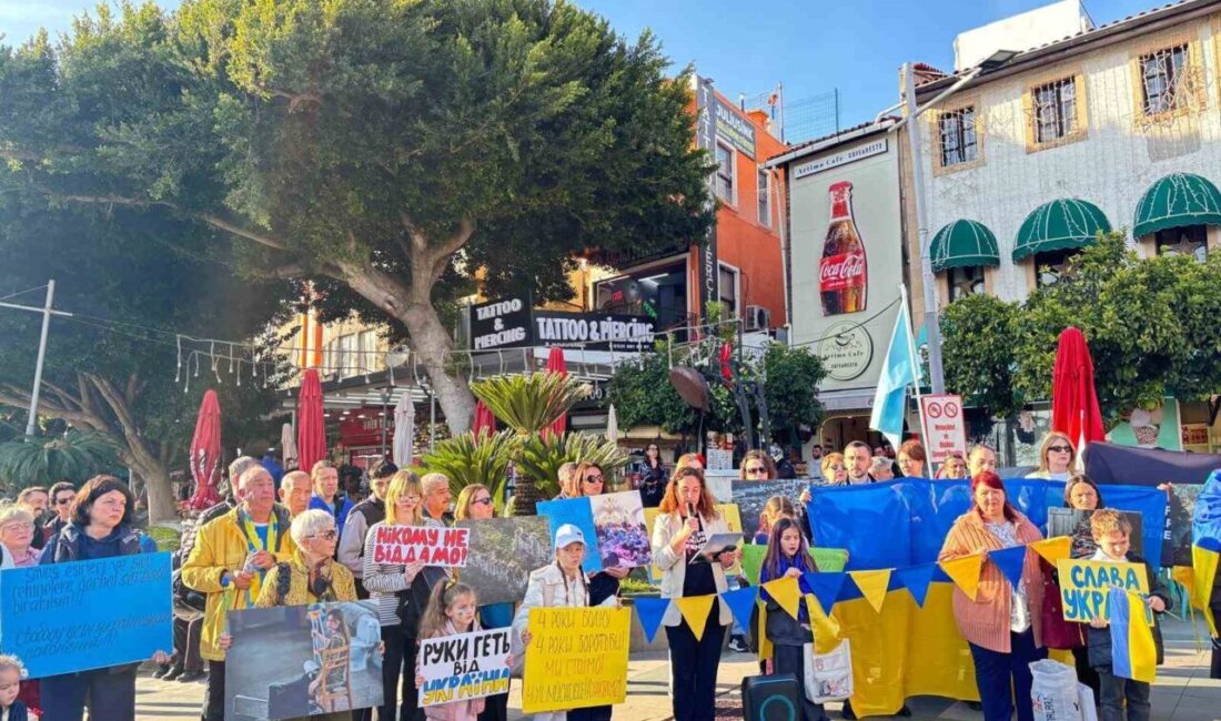 Ukrayna-Rusya savaşının 4. yılında Antalya’da yaşayan Ukraynalı vatandaşlar bir araya