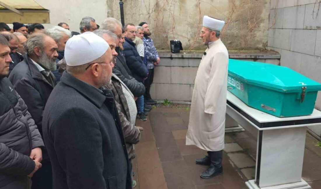 Antalya’nın Döşemealtı ilçesinde yolcu otobüsünün şarampole devrilmesi sonucu meydana gelen