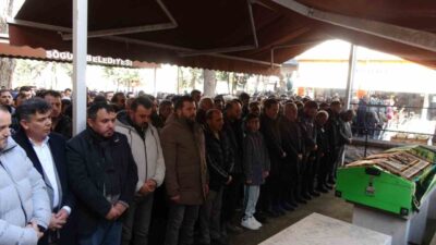 Antalya’da yaşanan otobüs kazasında hayatını kaybeden Erdi Demirsoy, Bilecik’in Söğüt