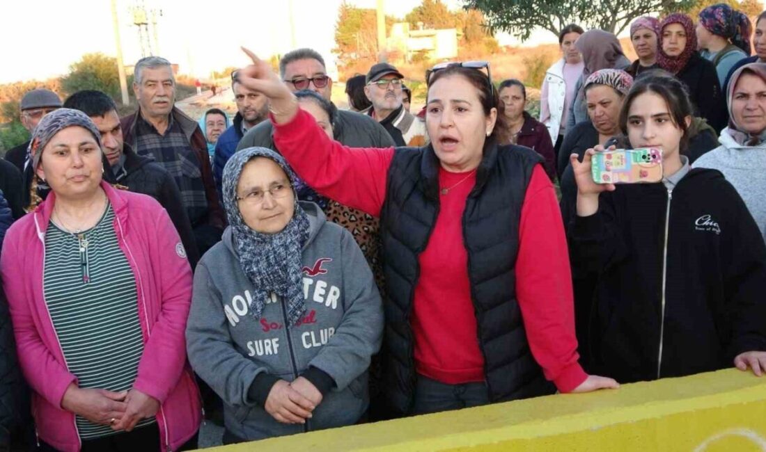 Manavgat’ın turizm merkezlerinden Çolaklı Mahallesi’nde, arazi sahipleri tarafından yargı kararı