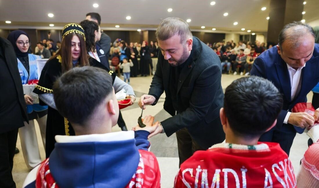 Arnavutköy Belediyesi, vatani görevini yapmak için askere gidecek gençlere yönelik