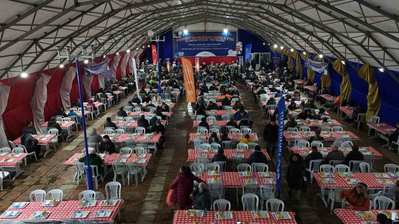 Arnavutköy Belediyesi ve Eyüp Sultan Vakfı tarafından Kosova’nın başkenti Priştine’de