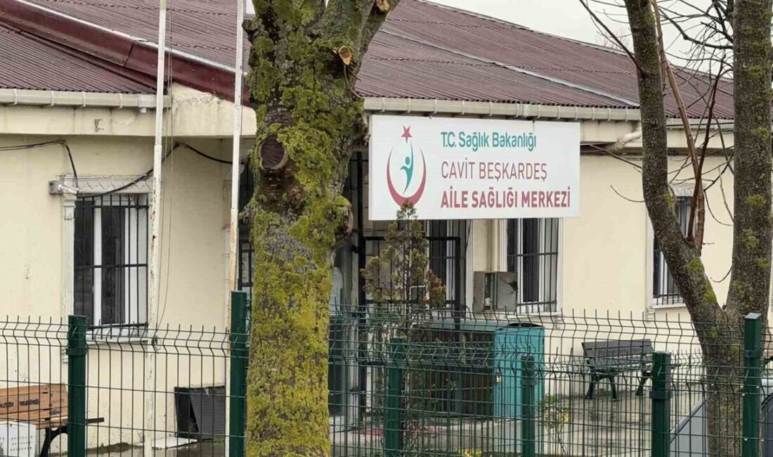 İstanbul’un Arnavutköy ilçesinde bulunan Cavit Beşkardeş Aile Sağlığı Merkezi’nde doktorların