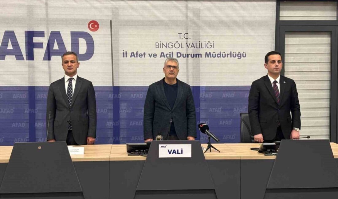 Asrın felaketinde hayatını kaybedenler Bingöl’de saygı, rahmet ve minnetle yad