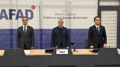 Asrın felaketinde hayatını kaybedenler Bingöl’de saygı, rahmet ve minnetle yad