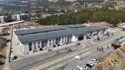 Gaziantep’te depremlerde yıkılan hastanelerin yerine yapılan yeni hastanelerle birlikte ilave